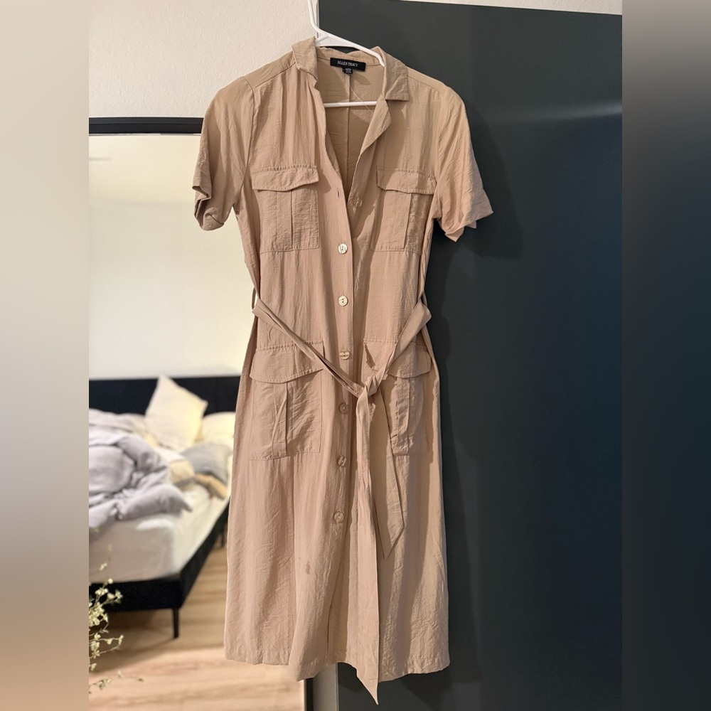Ellen Tracy Beige Button-Down Midi Dress